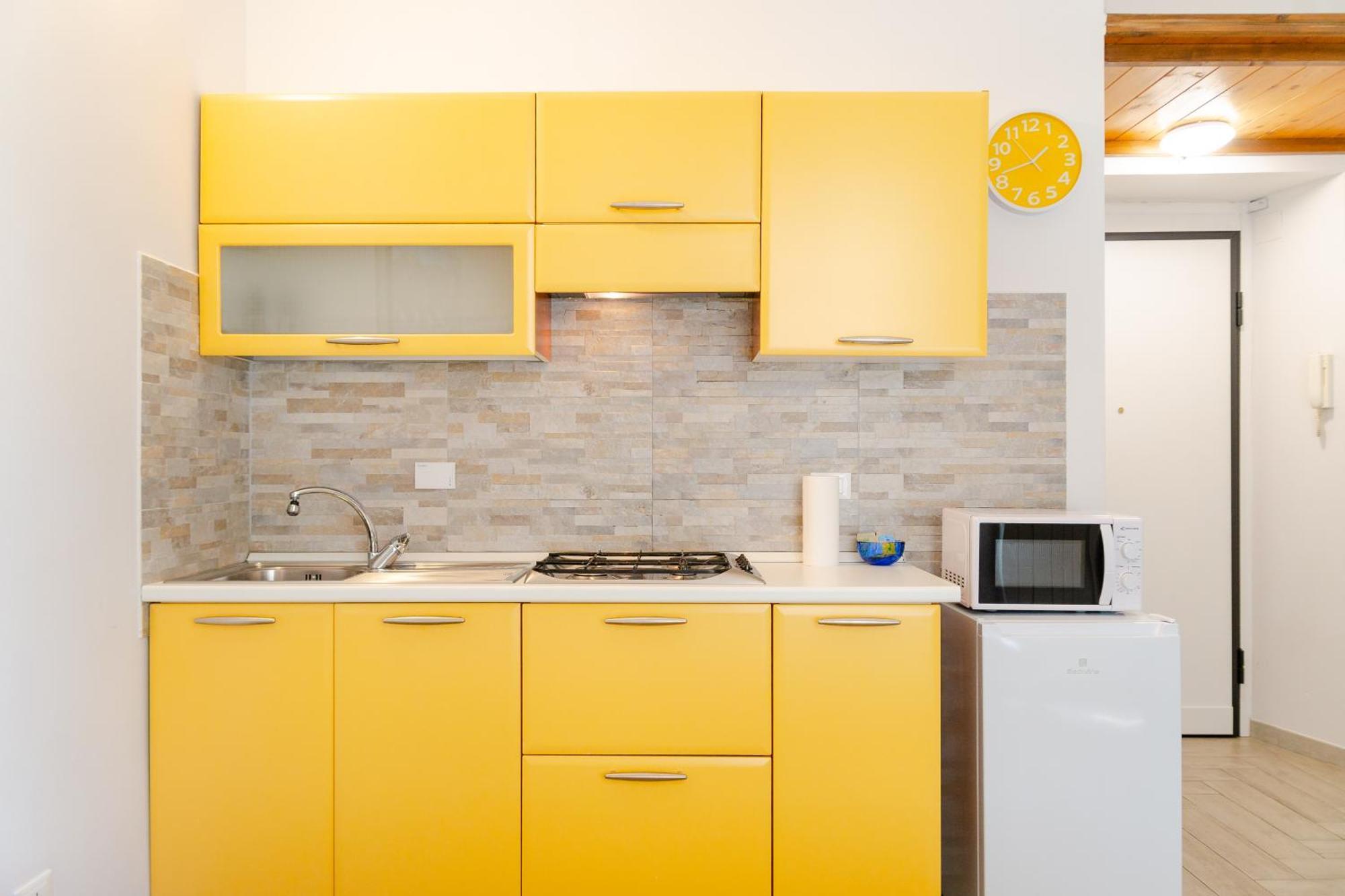 La Piccola By Happyhostorino Apartment Exterior foto